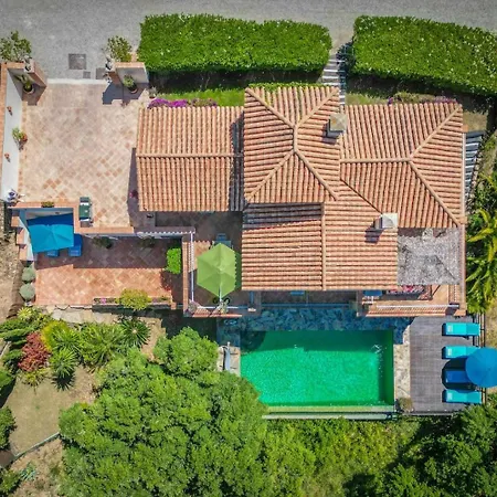 וילה Luxury - Sleeps Up To 8 & Infinity Pool אסטפונה
