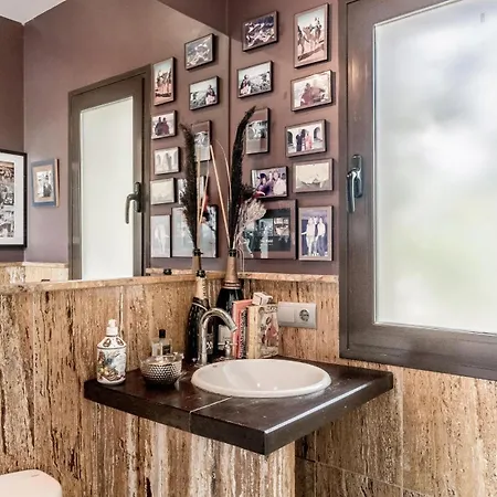 Luxury - Sleeps Up To 8 & Infinity Pool Villa Estepona