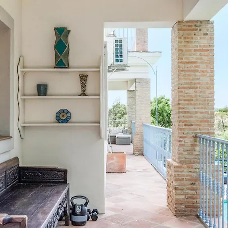 Luxury With Stunning Views In *